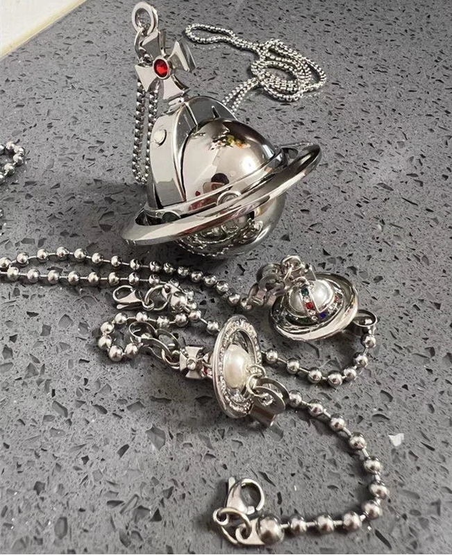 Shins Lighter Orb Necklace (Gold & Silver)